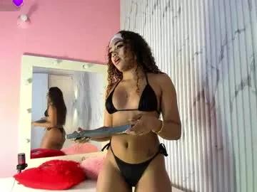 Freechat missdionne__curly on Chaturbate