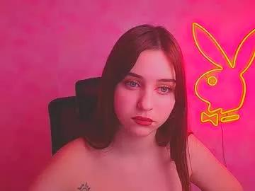 missmiamiss — GOAL: Welcome to CB [57 tokens remaining] Welcome to my room! #young #shy #skinny #18 #new