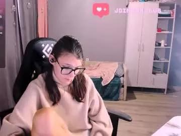mollylollipop20 from Chaturbate