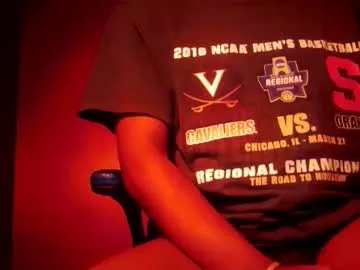 moneyboysaveg548 on Chaturbate