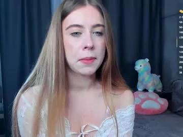 mooncutie_girl from Chaturbate is Freechat