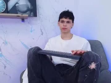 Freechat mykelcano on Chaturbate