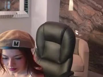 Freechat naomisainz on Chaturbate