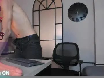 Freechat nick_torn on Chaturbate