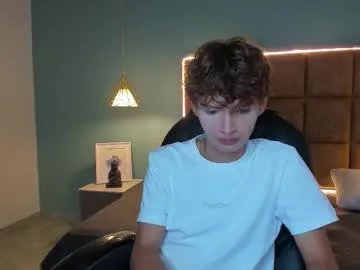 Freechat nicolasferrer18 on Chaturbate