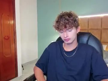 Freechat nicolasferrer18 on Chaturbate