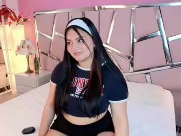 Freechat nicollevsconttei on Chaturbate