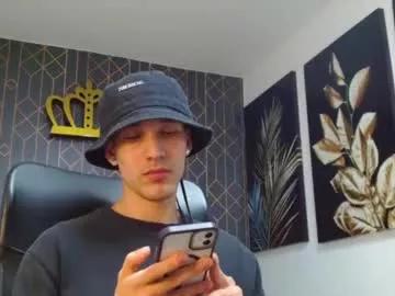 Freechat noah_brigth on Chaturbate