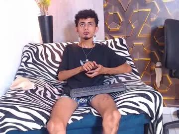 noah_the_kingmaster from Chaturbate is Freechat