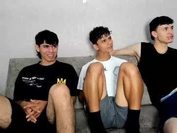 pelusos_mens from Chaturbate is Freechat