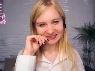 Freechat phyllisearney on Chaturbate