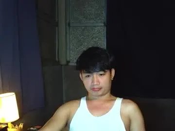 Freechat pinoy_petitehugecock on Chaturbate