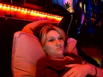 Pixiedustslove from Chaturbate