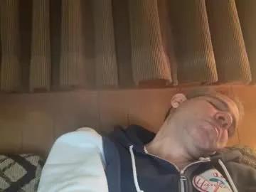 Freechat ponchynyc on Chaturbate