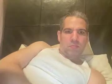 Freechat ponchynyc on Chaturbate