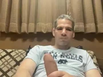 Freechat ponchynyc on Chaturbate