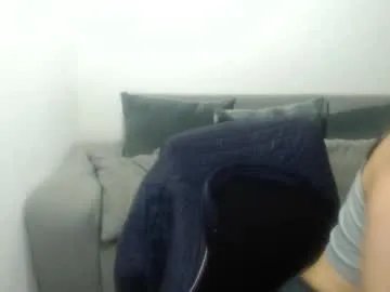 Freechat queenbyte_18 on Chaturbate