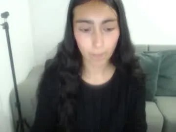 Freechat queenbyte_18 on Chaturbate