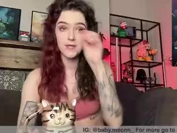 Freechat rae_moon on Chaturbate