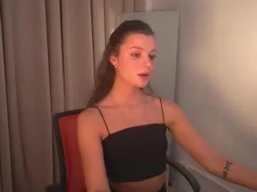 Rainevi from Chaturbate