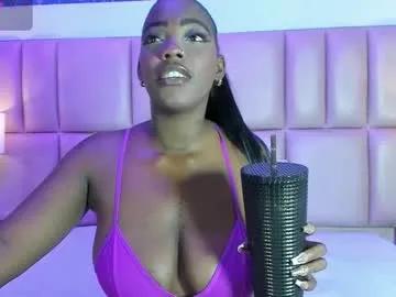 Freechat reinamiah on Chaturbate