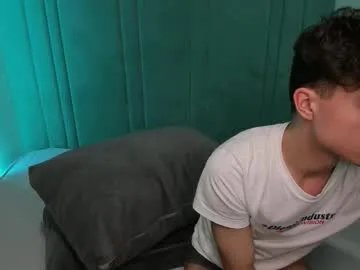 Freechat richard_steele_hot on Chaturbate