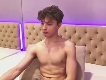 Freechat richard_steele_hot on Chaturbate