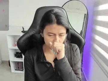 Freechat roseparis on Chaturbate