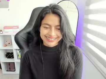 Freechat roseparis on Chaturbate