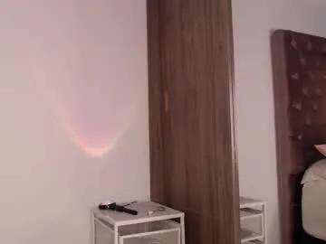 Chaturbate rouss_henao is Freechat rouss_henao — Hello guys im Your PANTYHOSE Queen #legs #squirt #jeans #pantyhose #feet