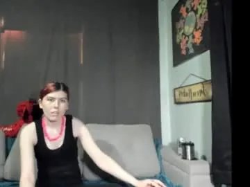 Freechat roxihazeleyes on Chaturbate