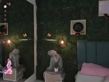 Freechat rubyvixxen_ on Chaturbate