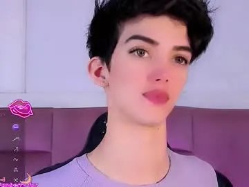 Freechat salvatore_boom on Chaturbate