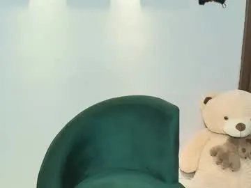 Freechat saraevil on Chaturbate