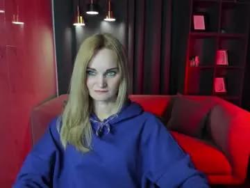 Freechat sarasubtlety on Chaturbate