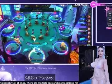 sassykittyn from Chaturbate