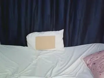 Freechat sexy_apple2 on Chaturbate