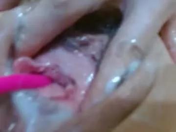 sexymiya18 on Chaturbate