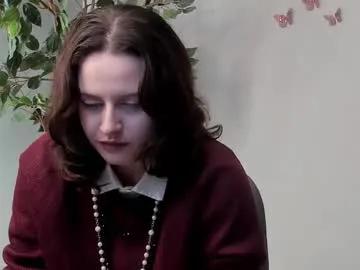 sharikabolanos — air kiss<333 wanna play?<3  #new #teen #young #curvy #smoke [5 tokens remaining]