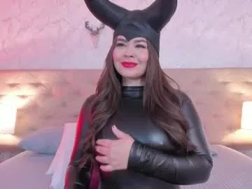 Freechat sofiareyees on Chaturbate