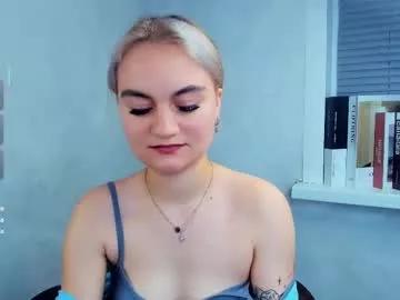 softgllitch from Chaturbate is Freechat