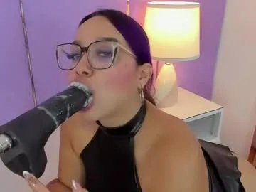 Freechat sophyruiz_ on Chaturbate