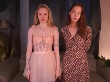 Freechat suannedoriean on Chaturbate