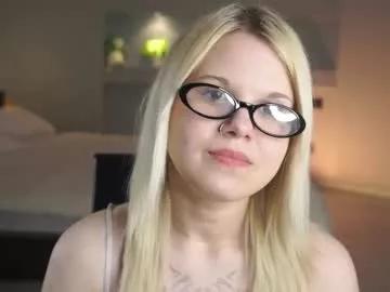 sweetyoops from Chaturbate