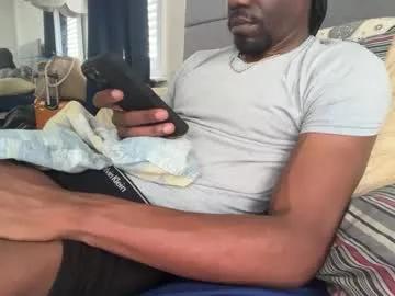 Freechat theeshooterr on Chaturbate