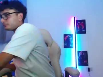 valentin_peach from Chaturbate is Freechat