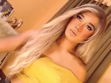 Velvet_fux from Chaturbate