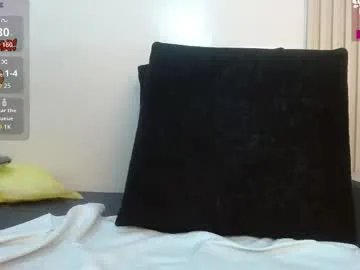 Freechat virtual_charm on Chaturbate