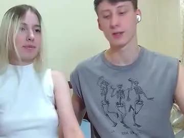 williamandmia on Chaturbate 