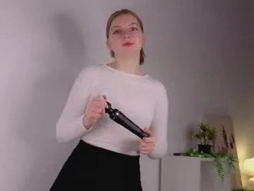 Freechat winniehubric on Chaturbate